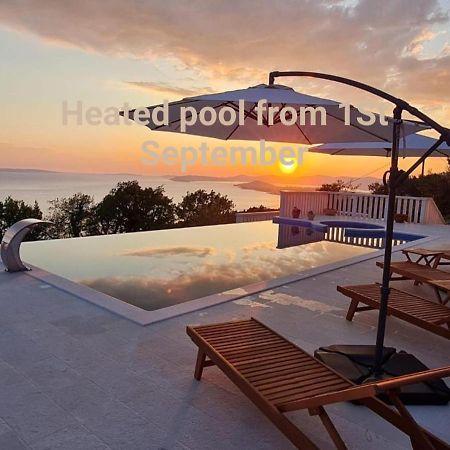 Sea View Luxury Apart Hotel Villa Conte With Swiming Pool And Romantic Spa Podstrana Exteriér fotografie