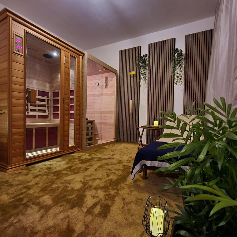 Sea View Luxury Apart Hotel Villa Conte With Swiming Pool And Romantic Spa Podstrana Exteriér fotografie
