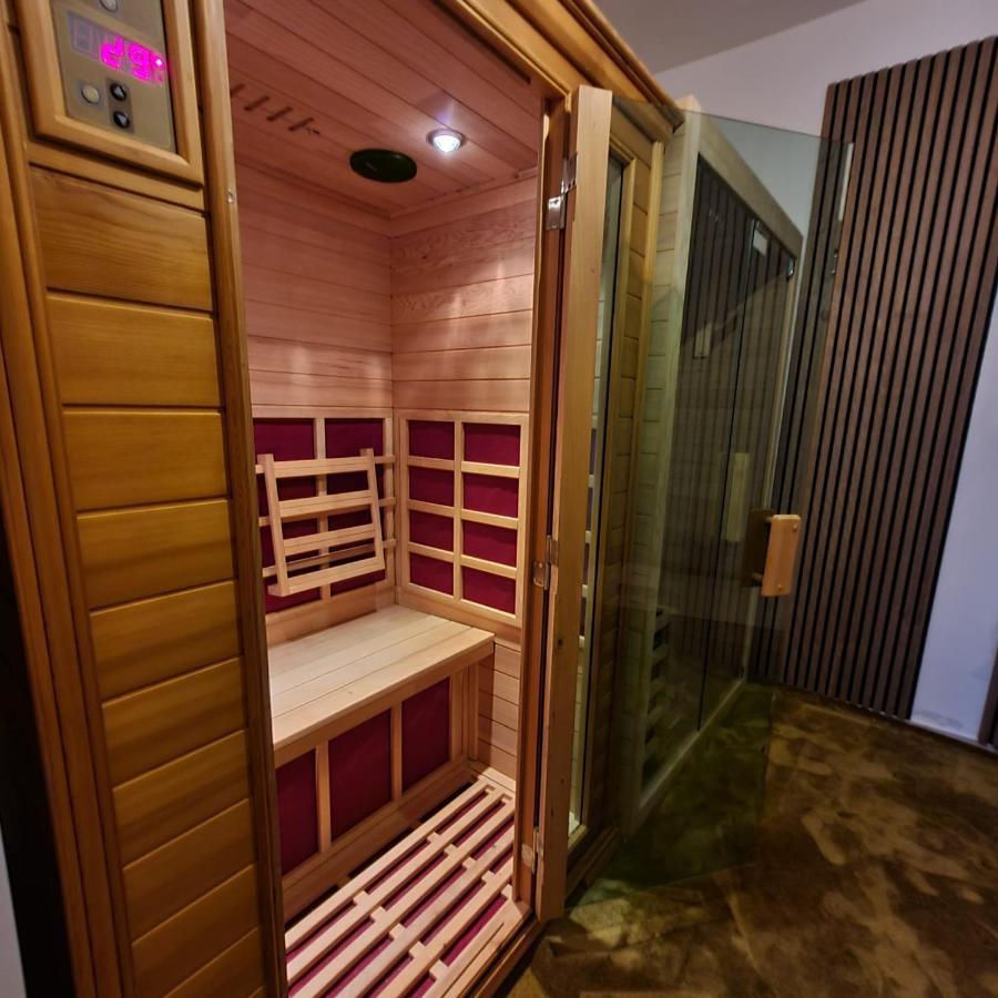 Sea View Luxury Apart Hotel Villa Conte With Swiming Pool And Romantic Spa Podstrana Exteriér fotografie