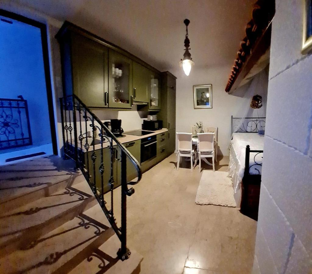 Sea View Luxury Apart Hotel Villa Conte With Swiming Pool And Romantic Spa Podstrana Exteriér fotografie