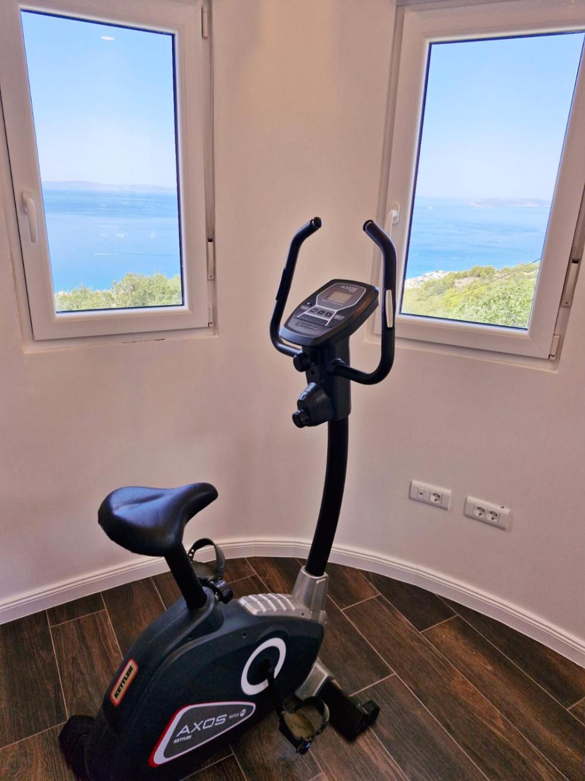 Sea View Luxury Apart Hotel Villa Conte With Swiming Pool And Romantic Spa Podstrana Exteriér fotografie
